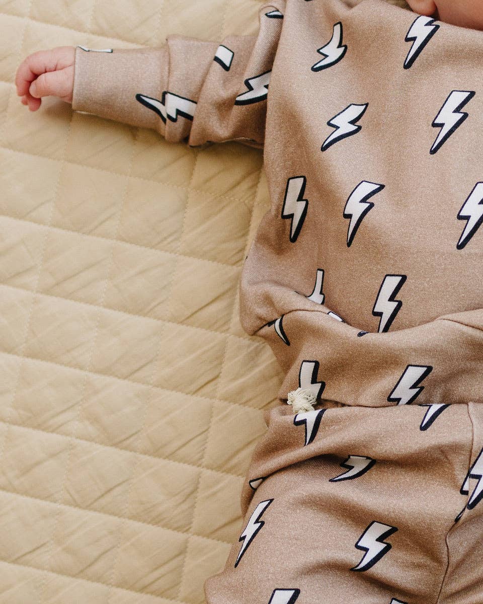 Jogger Set | Electric Beige: 18-24M