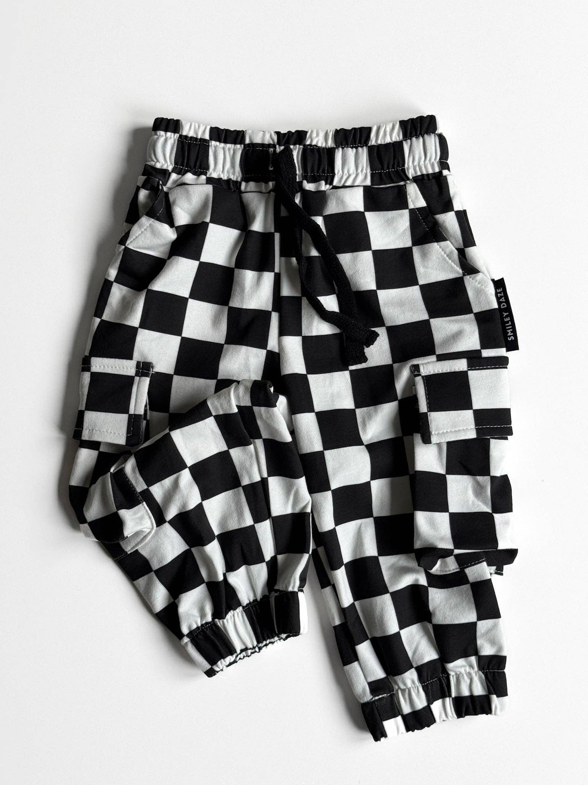 BLACK & WHITE CHECKERED • CARGO SWEATPANTS: 12/18m
