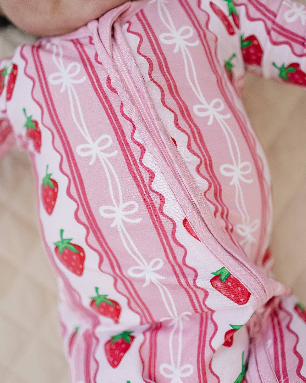 Bamboo Zip Romper | Strawberry: 6-12M