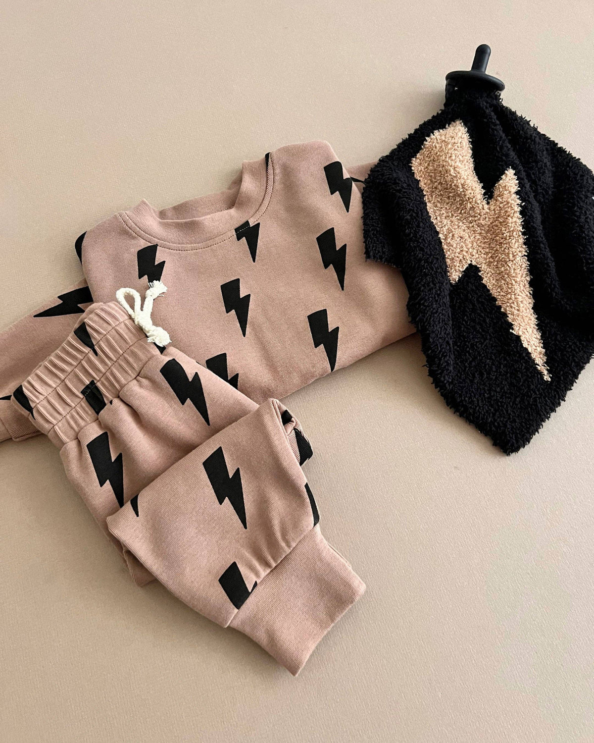 Jogger Set | Mocha Bolts: 12-18M