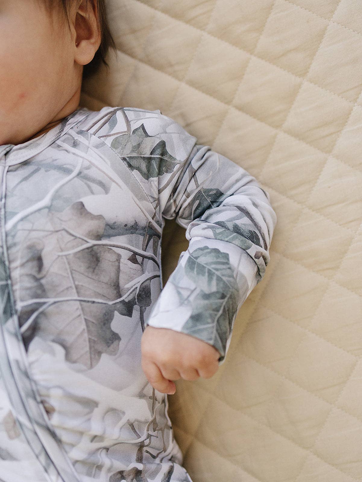 Bamboo Zip Romper | Camo: 3-6M