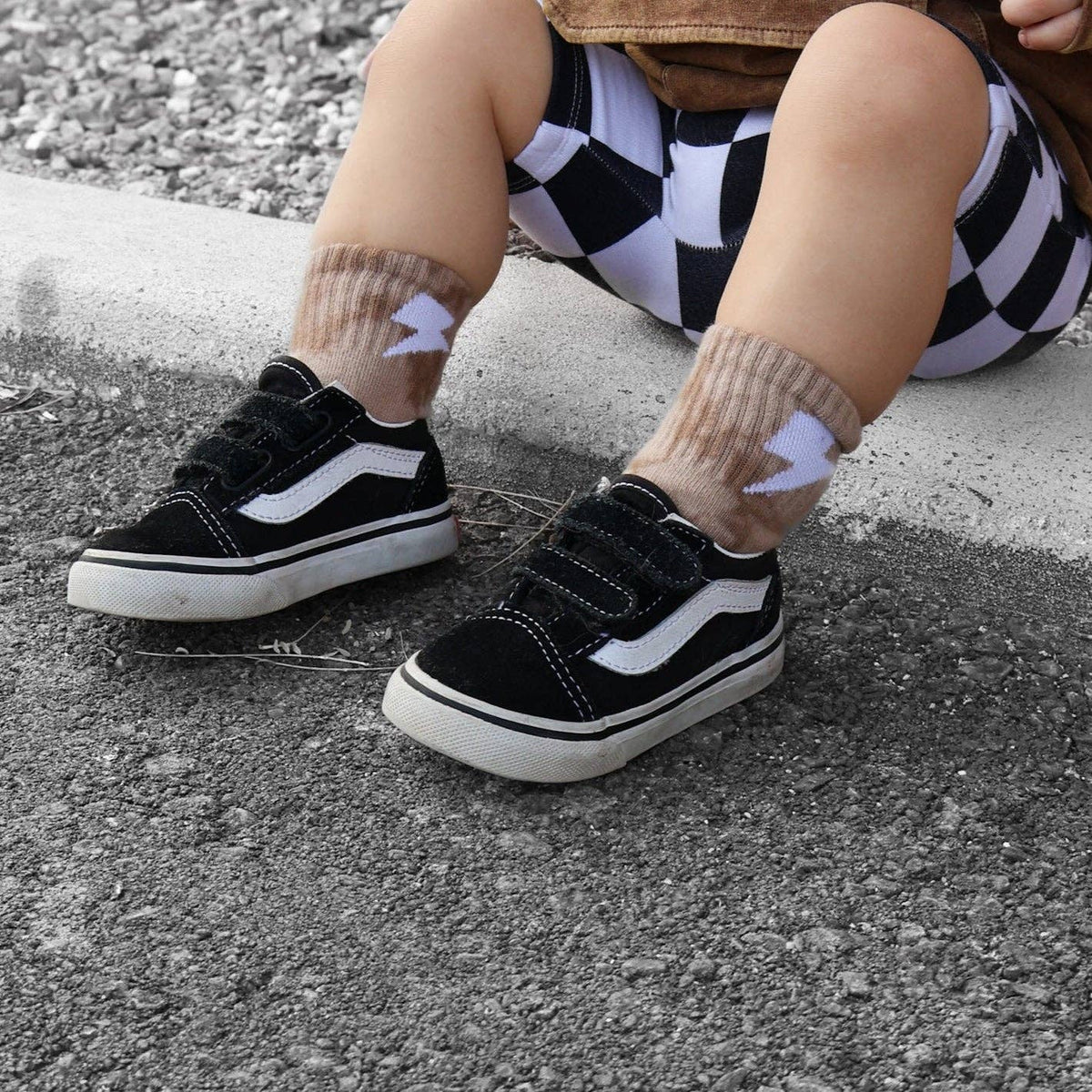 LIGHTNING DUNE • SOCKS: XS