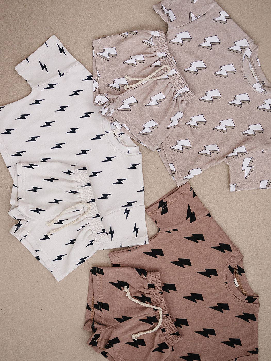Shorts Set | Mocha Bolts: 3T
