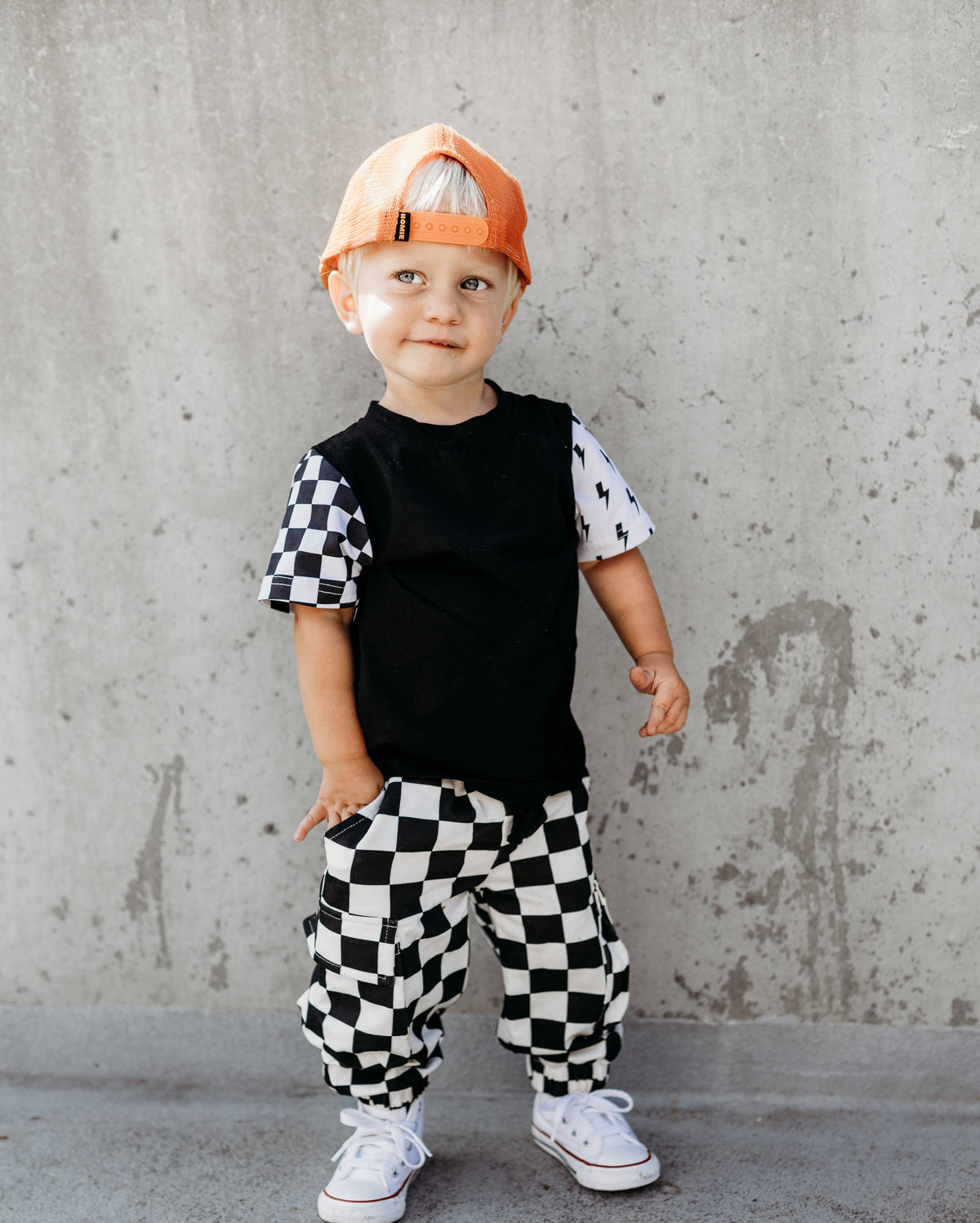 BLACK & WHITE CHECKERED • CARGO SWEATPANTS: 12/18m
