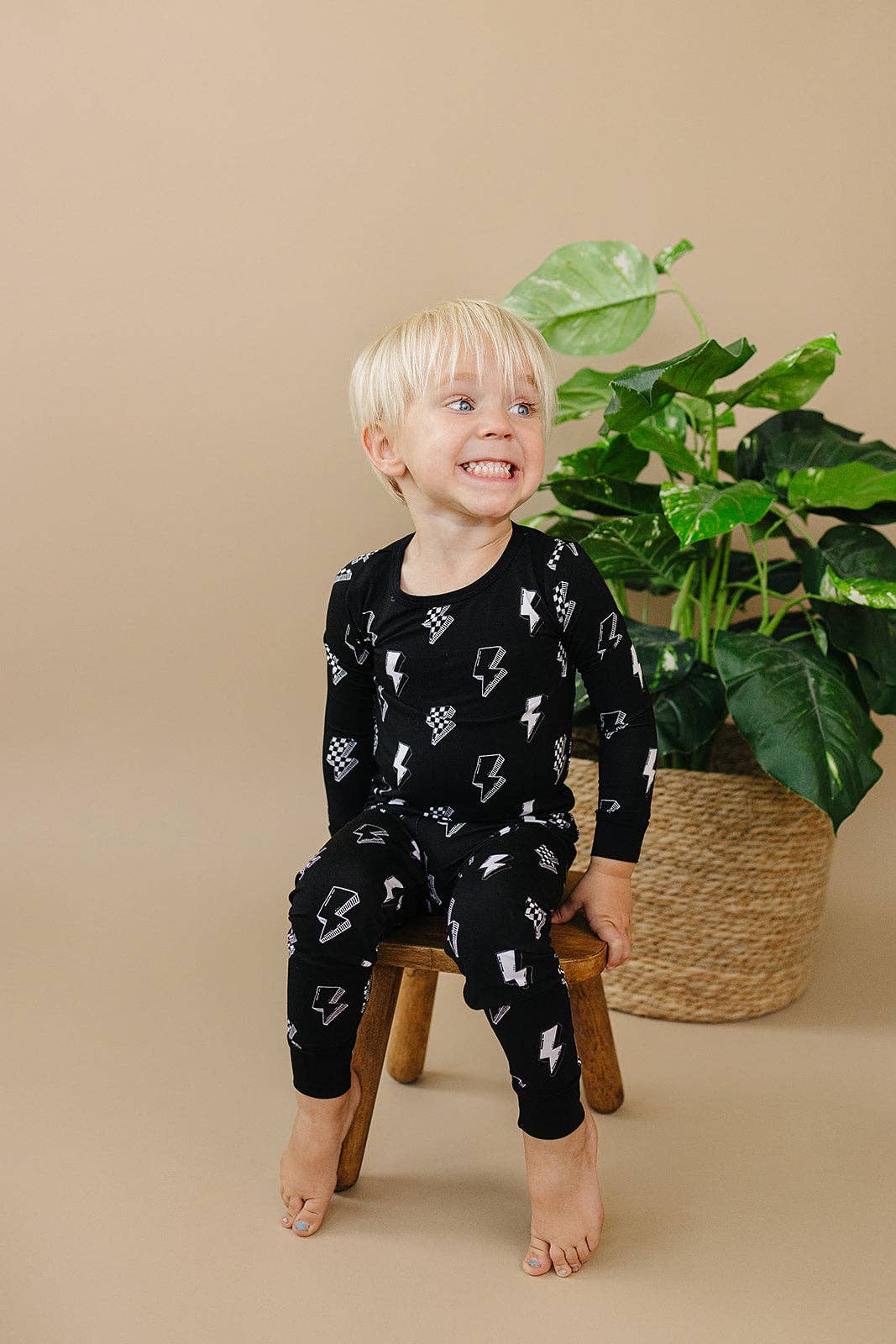 Bamboo Two Piece Set | Ink Bolts: 4T